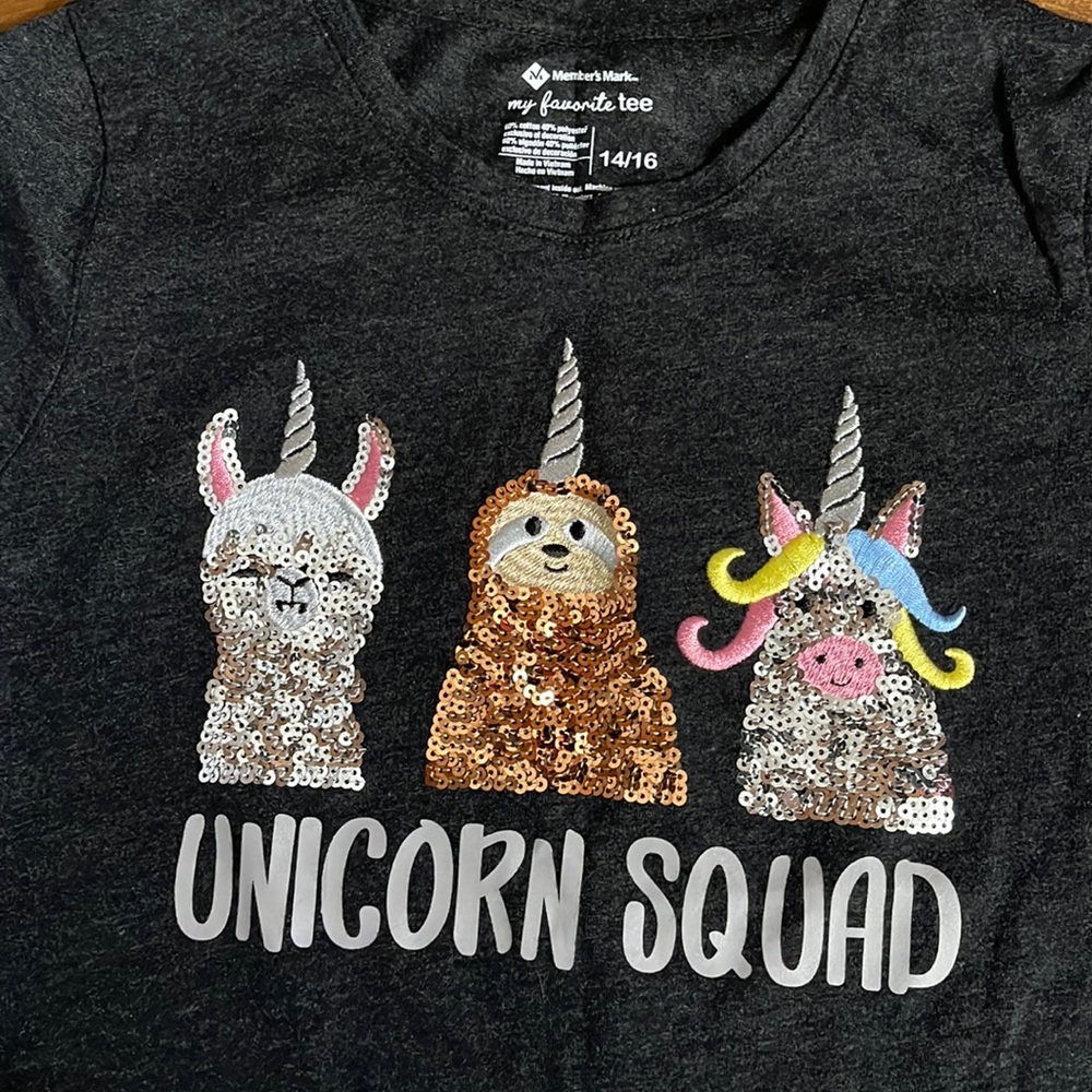 Unicorn t-shirt